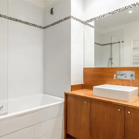 St Jean De Luz, Centre Ville, Appt 6 Couchages - Classe 3 Etoiles Saint-Jean-de-Luz