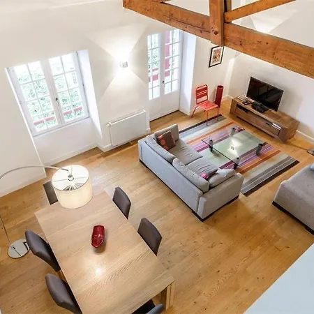 St Jean De Luz, Centre Ville, Appt 6 Couchages - Classe 3 Etoiles Apartment